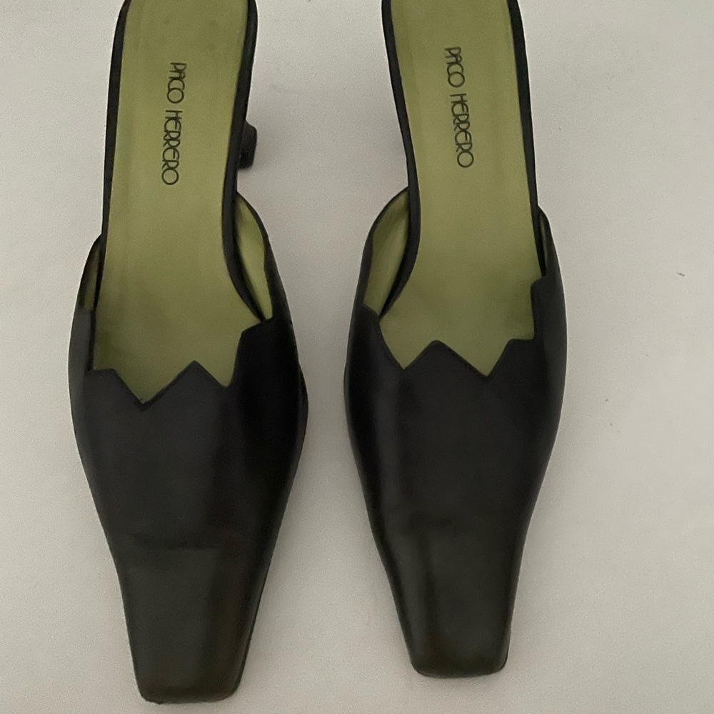 PACO HERRARO BLACK LEATHER MULE SHOES SIZE EU 38/U.S.8 MADE IN SPAIN
